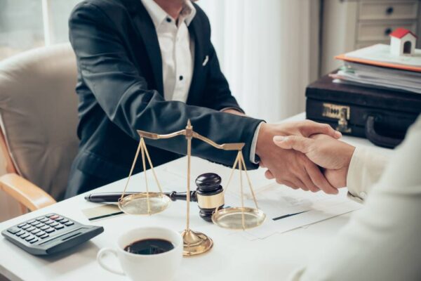 Lawyers in Dubai
