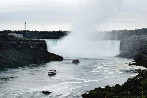Is a Boat from Toronto to Niagara Falls the Best Way to Experience the Falls? boat from toronto to niagara falls