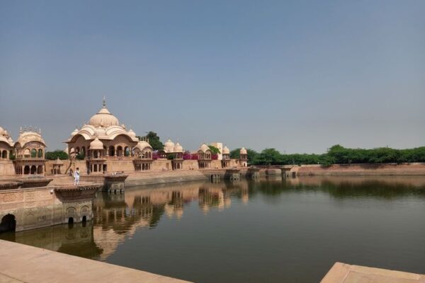 Hidden Trails and Scenic Spots on Your Mathura Vrindavan Tour Packages Hidden Trails and Scenic Spots on Your Mathura Vrindavan Tour Packages