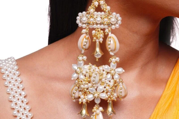 Shell jewellery for Haldi