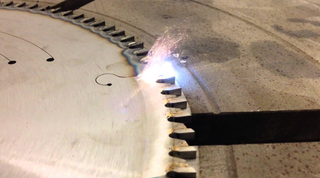 laser cleaning machine